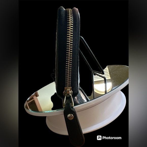 GUCCI micro guccissima full zip wallet! LIKE NEW! - Picture 6 of 9